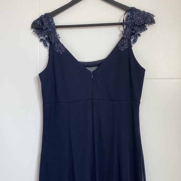 NWT Melanie Lyne beaded Gown - navy blue - Picture 5 of 5